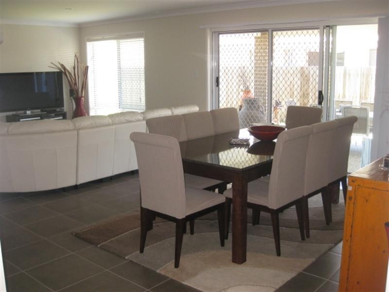 3 Vinnicombe Street, Kearneys Spring QLD 4350