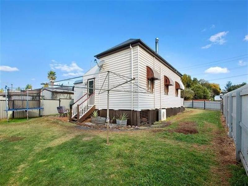183 Taylor Street, Wilsonton QLD 4350