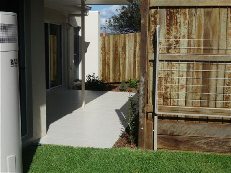 Unit 3, 38 Victory Street, Newtown QLD 4350