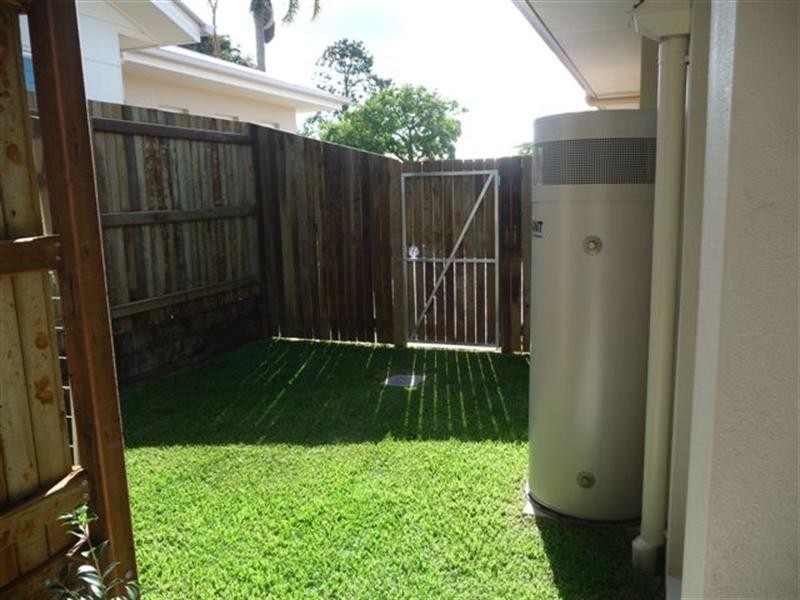 Unit 3, 38 Victory Street, Newtown QLD 4350