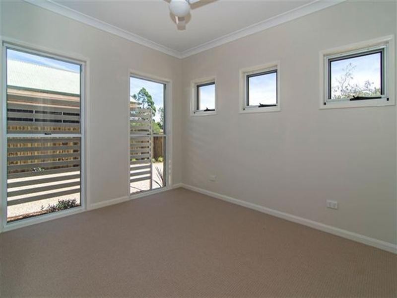 Unit 4, 38 Victory Street, Newtown QLD 4350