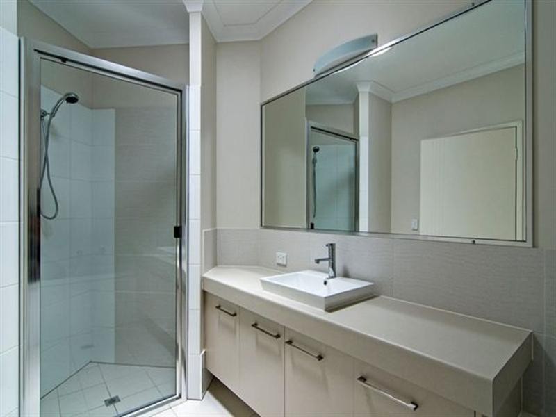 Unit 4, 38 Victory Street, Newtown QLD 4350