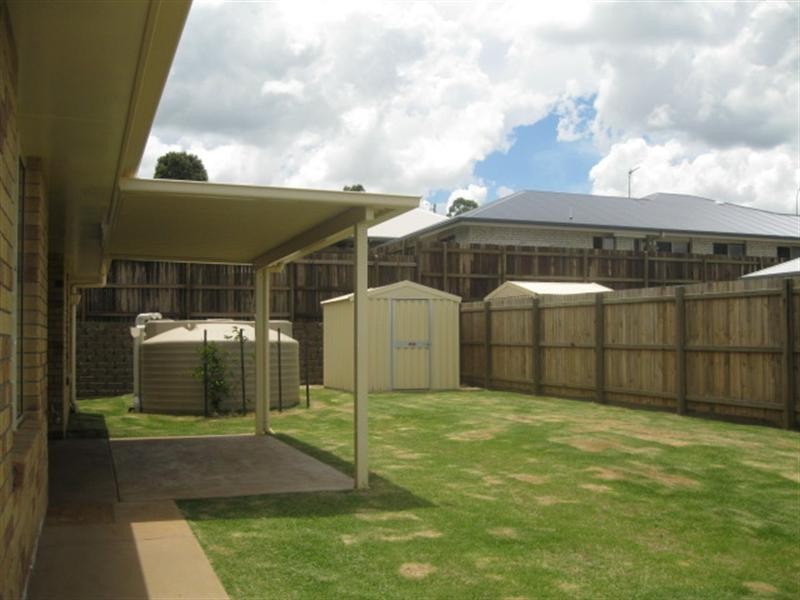 3 Dixon Court, Wilsonton Heights QLD 4350