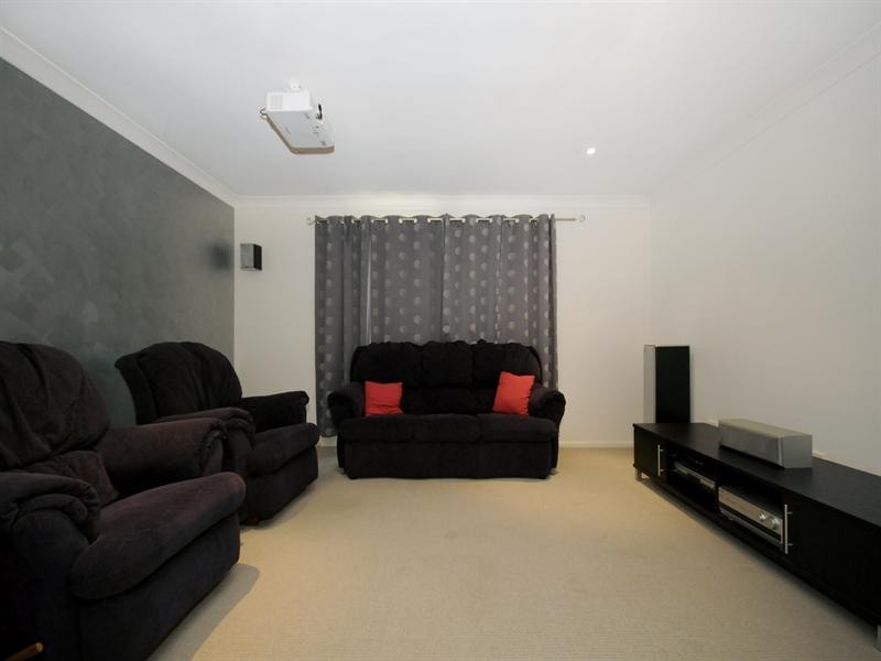 3 Quail Street, Rangeville QLD 4350