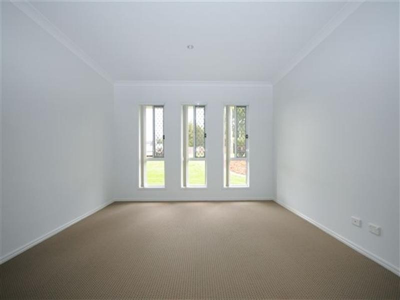 19 Kleinton Road, Highfields QLD 4352