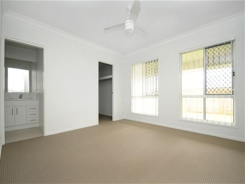 19 Kleinton Road, Highfields QLD 4352