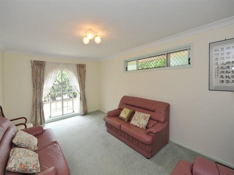 8 Jonquil Court, Middle Ridge QLD 4350
