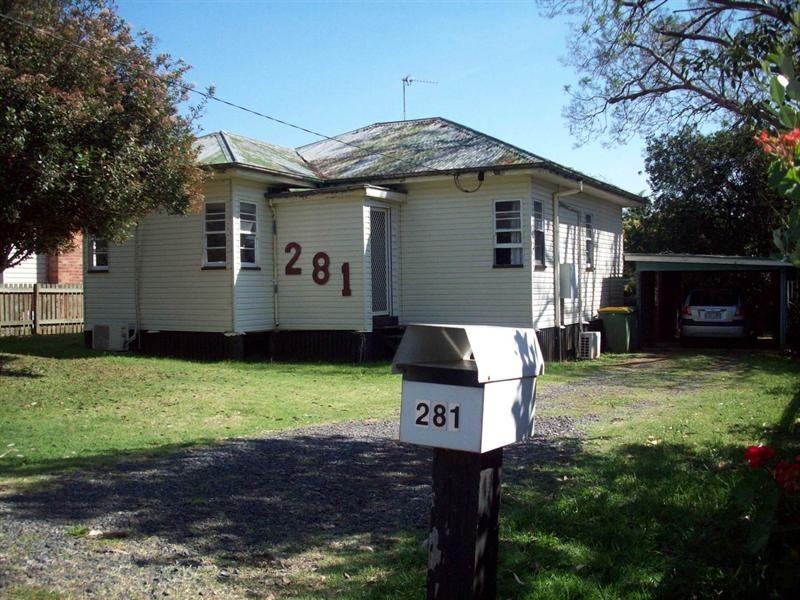 281 James Street, Newtown QLD 4350
