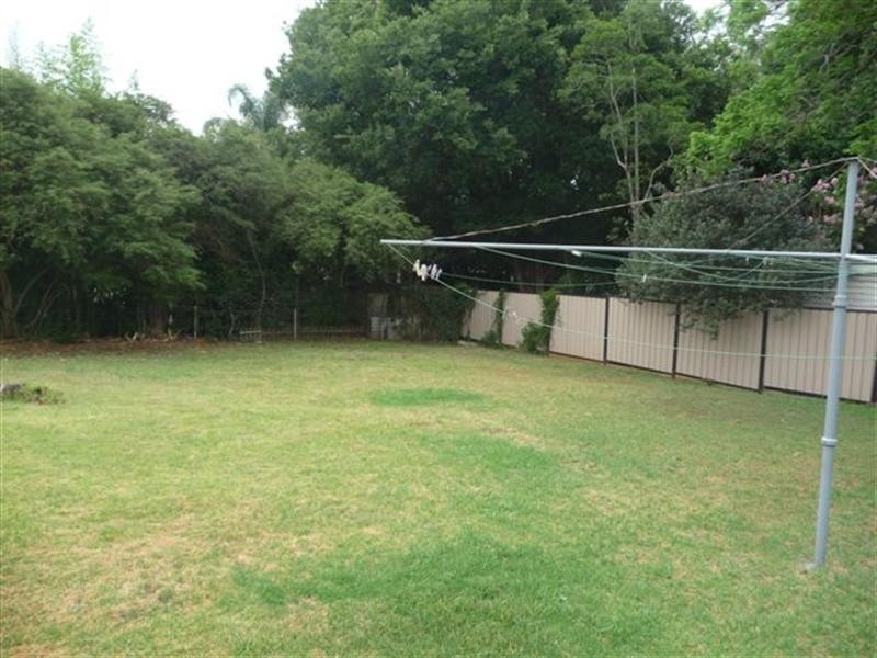 281 James Street, Newtown QLD 4350
