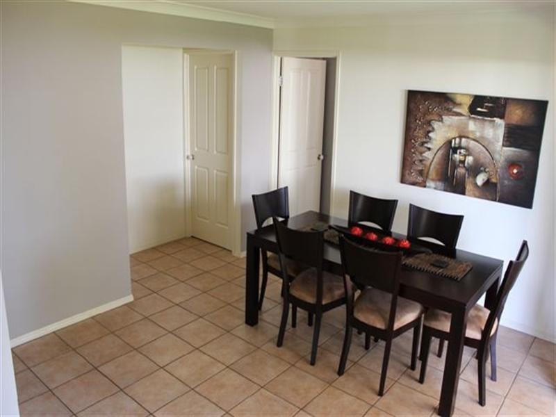 345 Ramsay Street, Middle Ridge QLD 4350