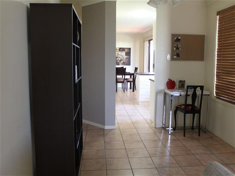 345 Ramsay Street, Middle Ridge QLD 4350