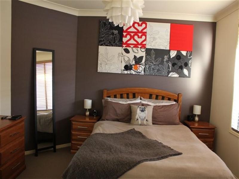 345 Ramsay Street, Middle Ridge QLD 4350