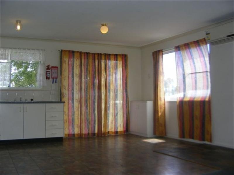 10 Queen Street, Kingsthorpe QLD 4400