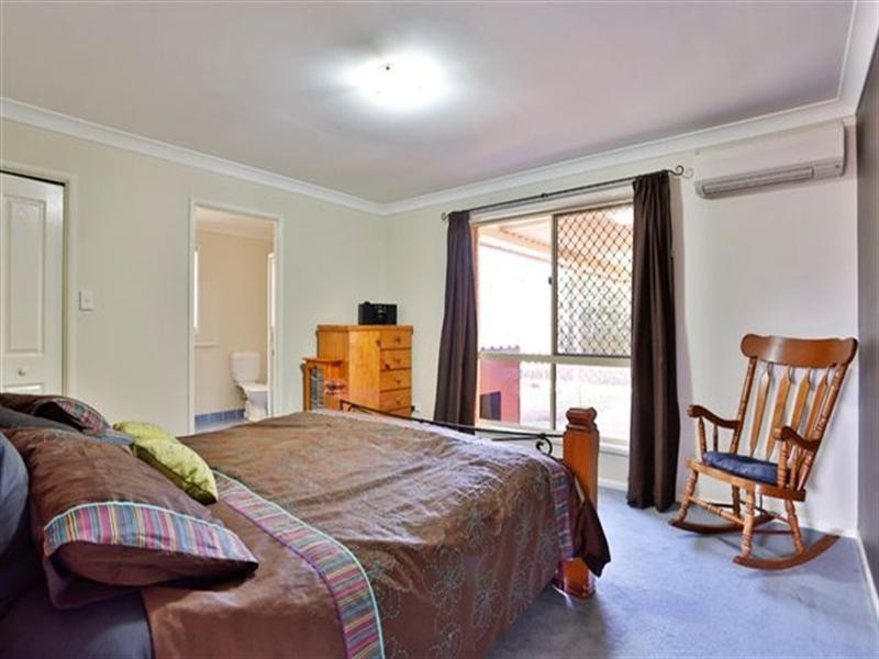 10 Bridget Court, Middle Ridge QLD 4350