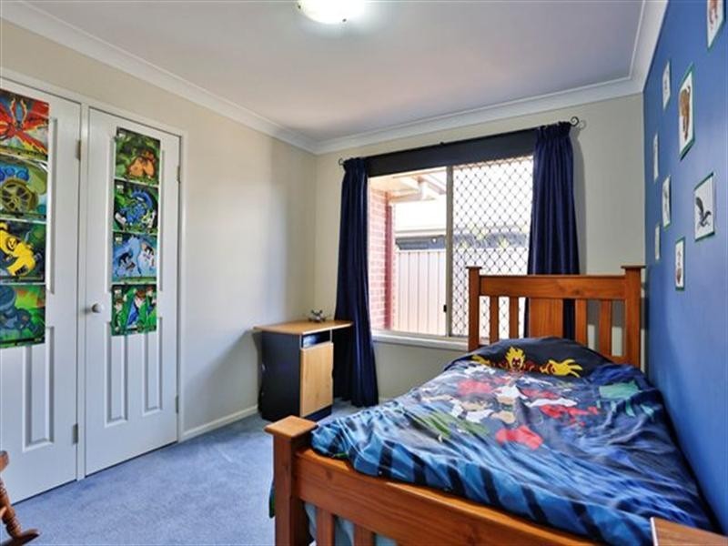 10 Bridget Court, Middle Ridge QLD 4350