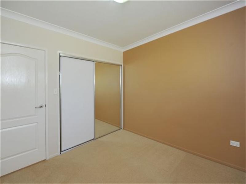 10 Hanna Court, Westbrook QLD 4350