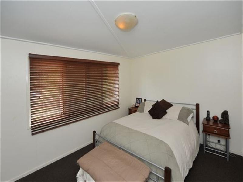 212 Bridge Street, Newtown QLD 4350