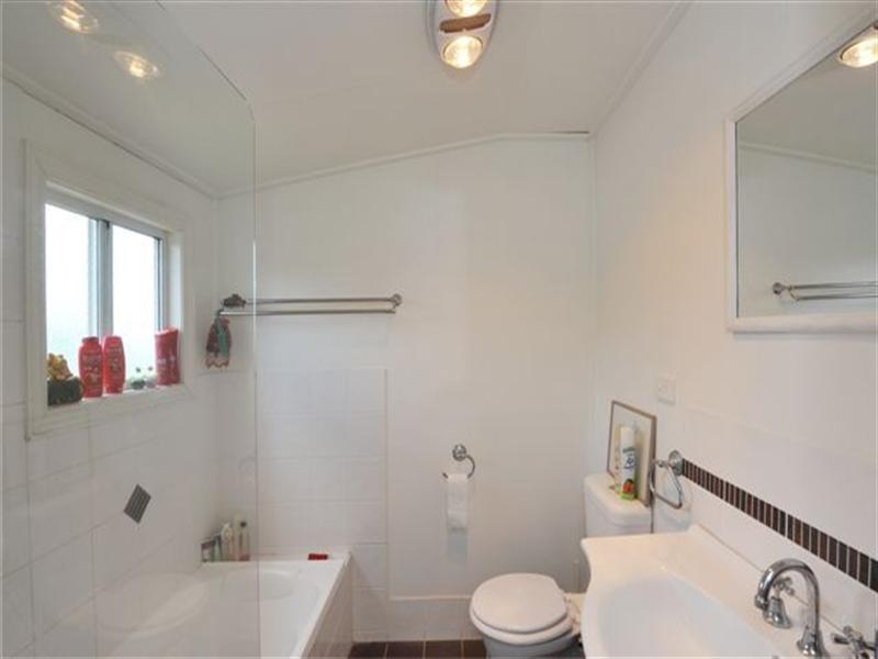 212 Bridge Street, Newtown QLD 4350