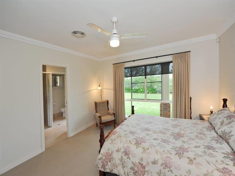 54 Palmer Drive, Highfields QLD 4352