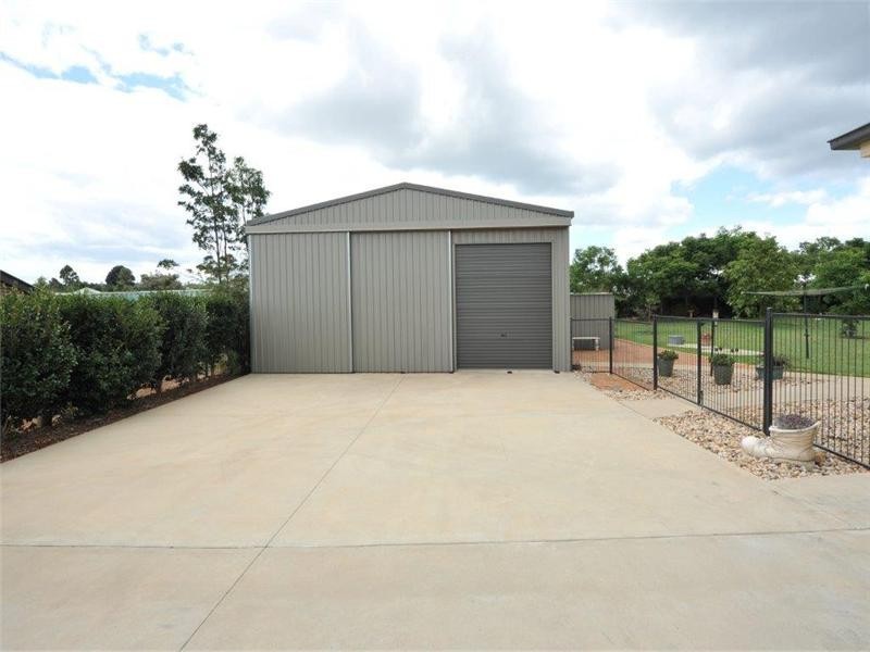 54 Palmer Drive, Highfields QLD 4352