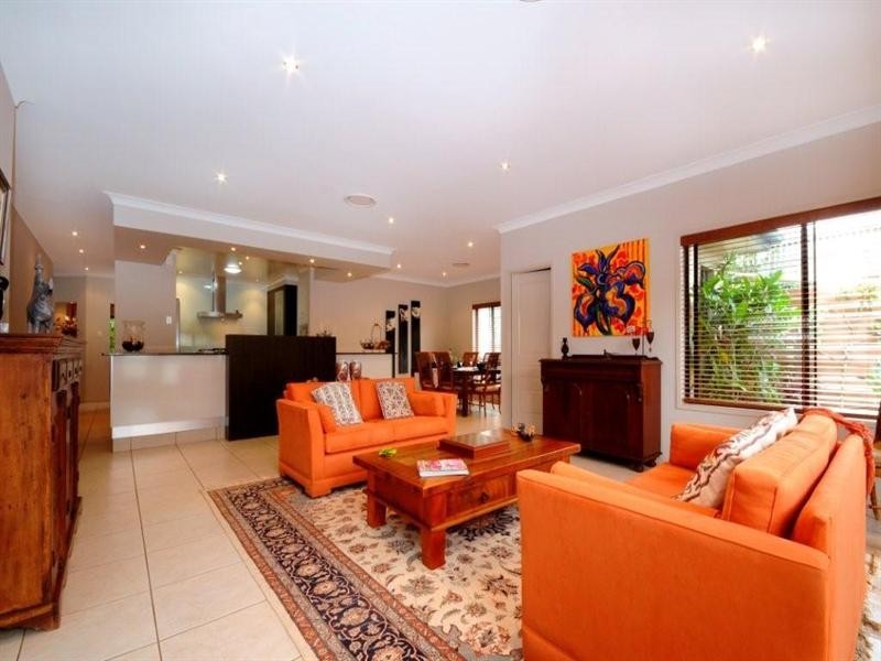 93 Spring Street, Middle Ridge QLD 4350