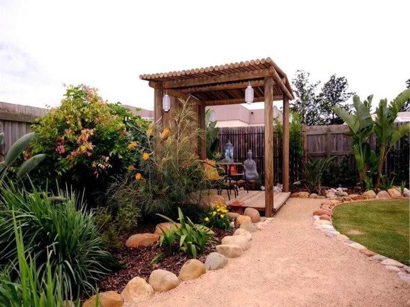 93 Spring Street, Middle Ridge QLD 4350