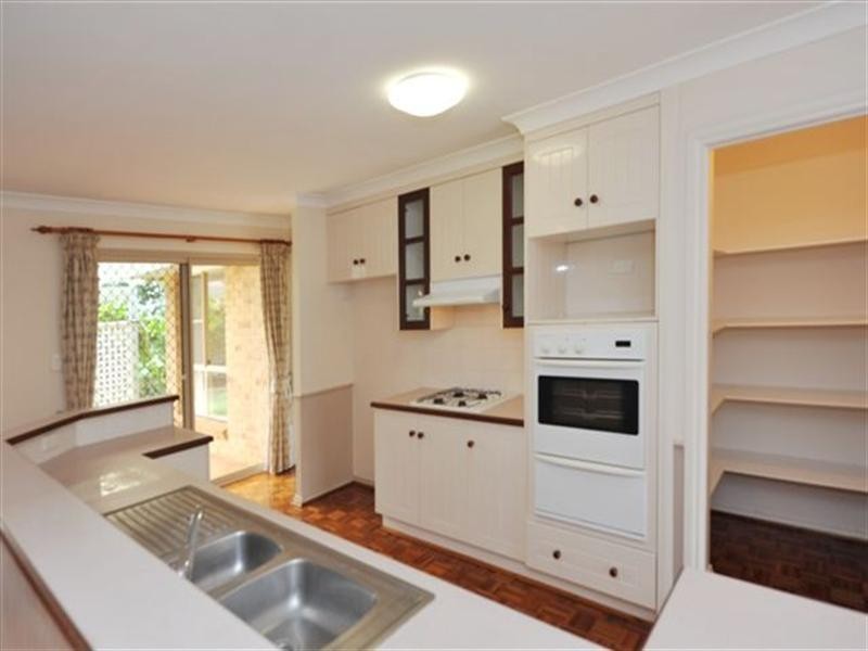 39 Dandelion Drive, Middle Ridge QLD 4350