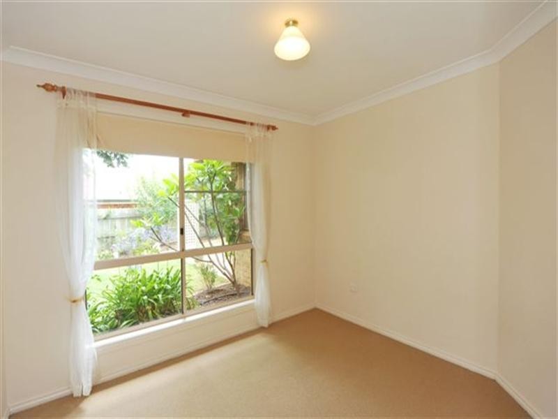 39 Dandelion Drive, Middle Ridge QLD 4350