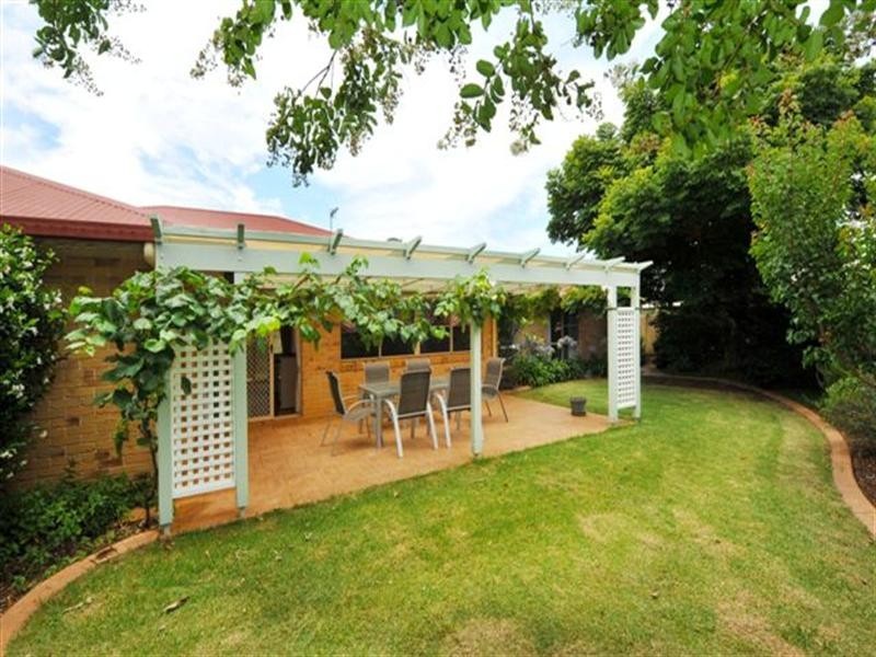 39 Dandelion Drive, Middle Ridge QLD 4350