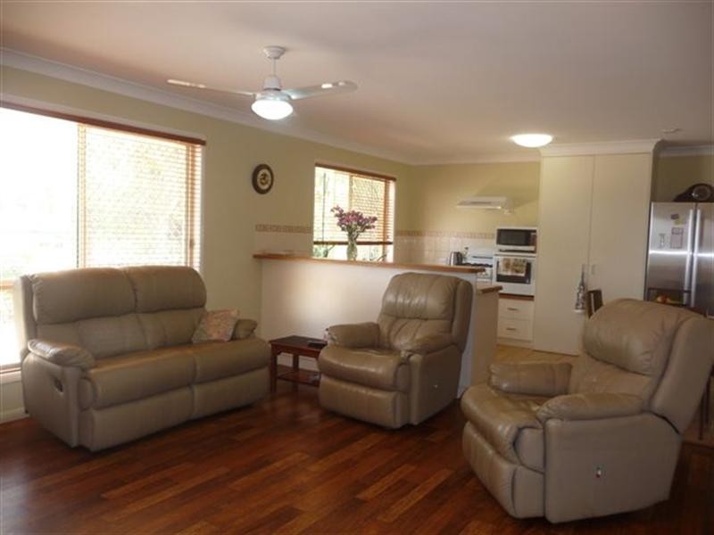 Unit 1, 519 Hume Street, Kearneys Spring QLD 4350