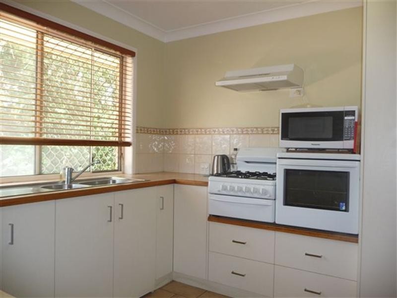 Unit 1, 519 Hume Street, Kearneys Spring QLD 4350