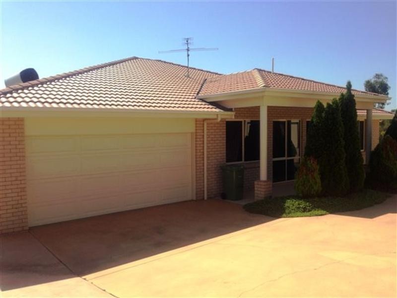 36 Belclaire Drive, Westbrook QLD 4350