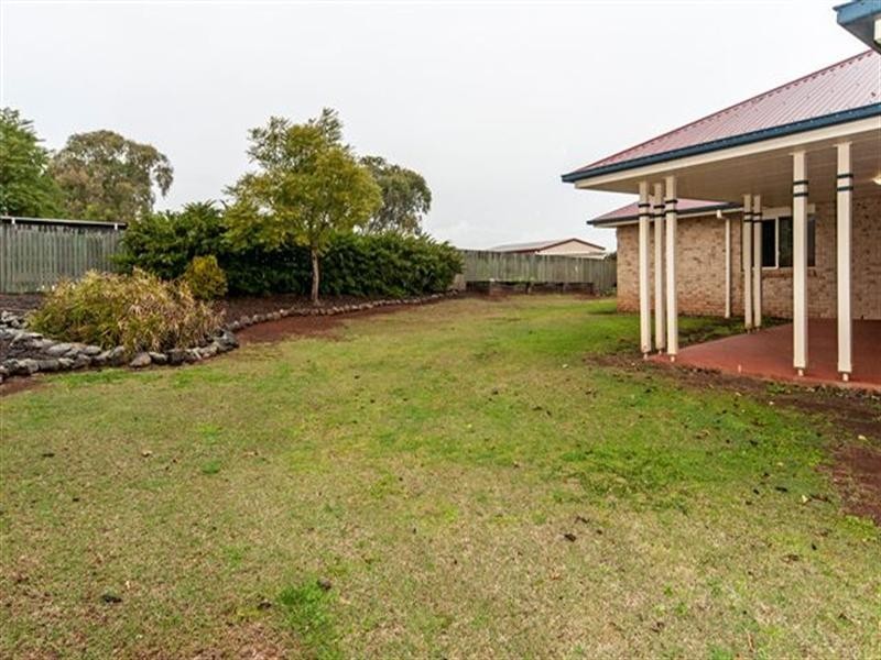 11 Jacob Court, Westbrook QLD 4350