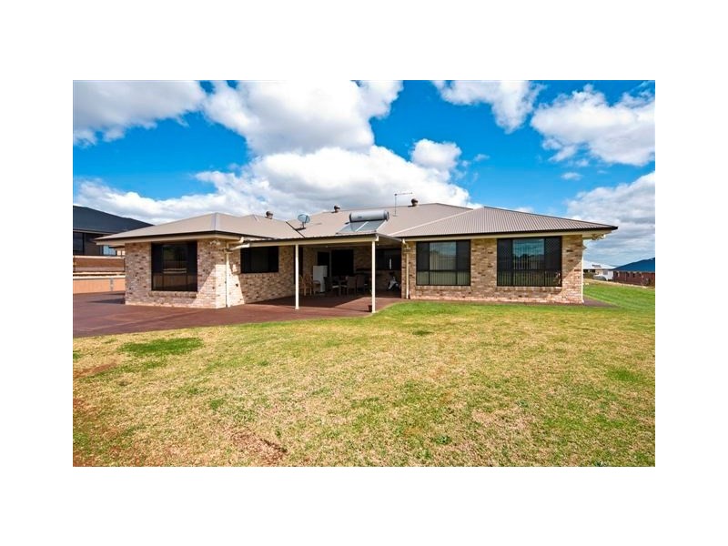 134 Harch Road, Highfields QLD 4352