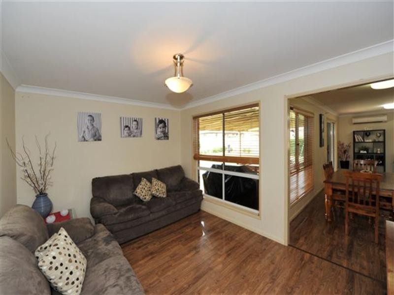 26 Lavarack Street, Darling Heights QLD 4350