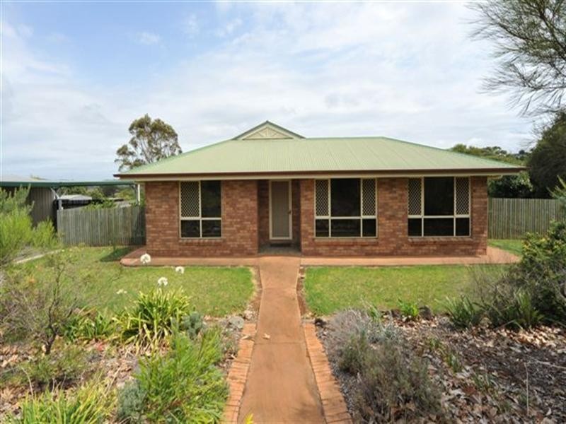 10 Denaid Street, Highfields QLD 4352