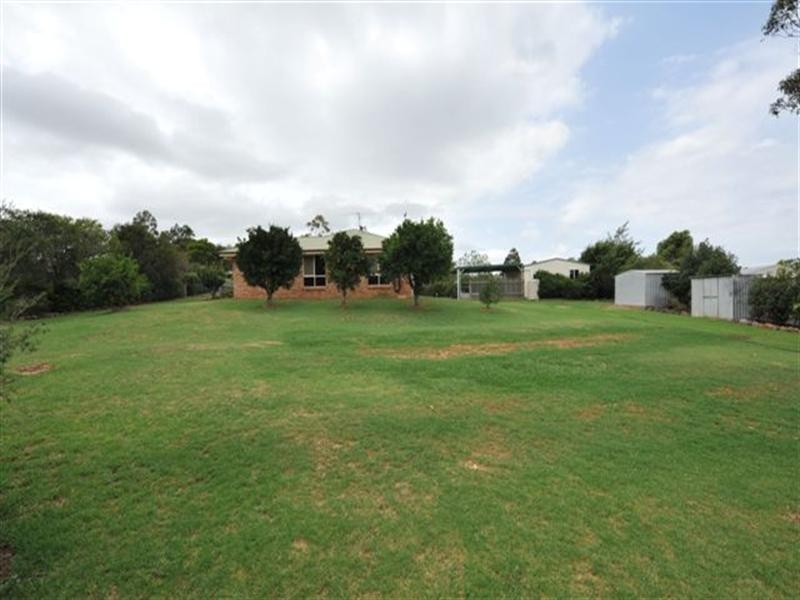 10 Denaid Street, Highfields QLD 4352