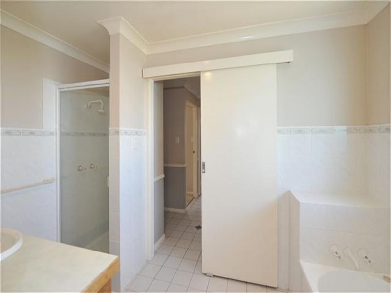 3 McDonald Court, Wyreema QLD 4352