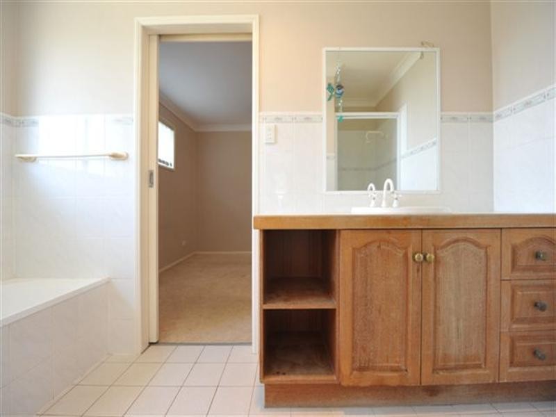 3 McDonald Court, Wyreema QLD 4352