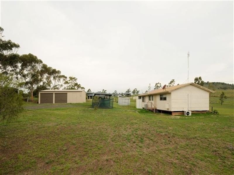 42 Goombungee-Meringandan Road, Meringandan West QLD 4352