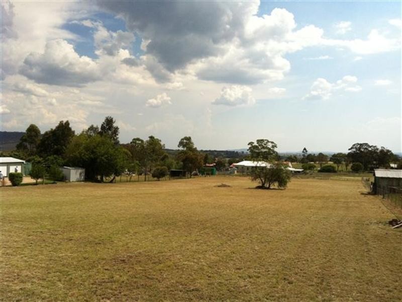 56 – 58 Devonshire Street, Drayton QLD 4350