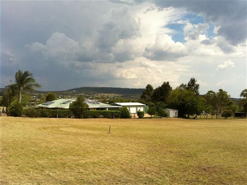 56 – 58 Devonshire Street, Drayton QLD 4350