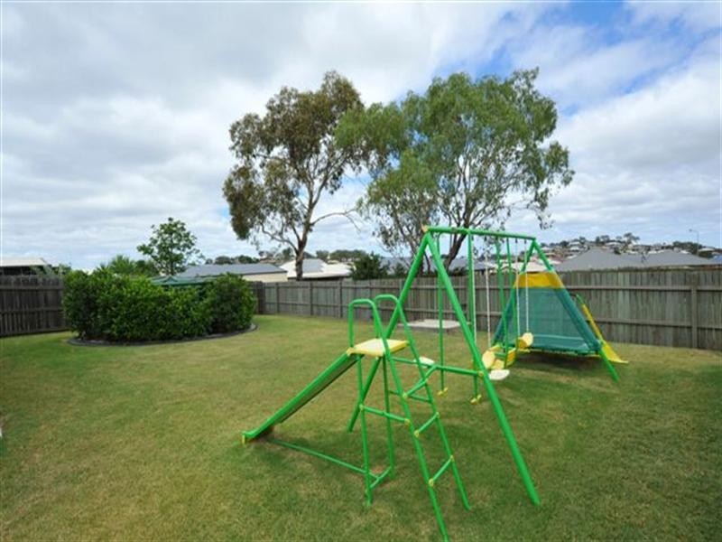 10 Grundy Street, Westbrook QLD 4350