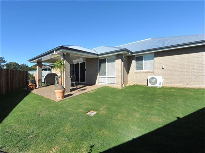 17 Schneider Court, Middle Ridge QLD 4350