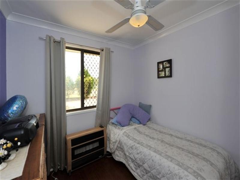 15 Creek Street, Cambooya QLD 4358