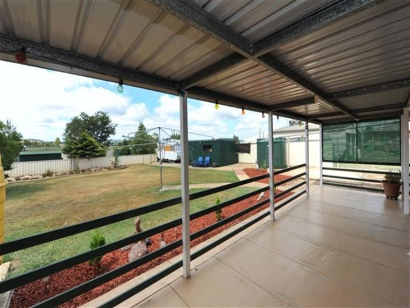 15 Creek Street, Cambooya QLD 4358