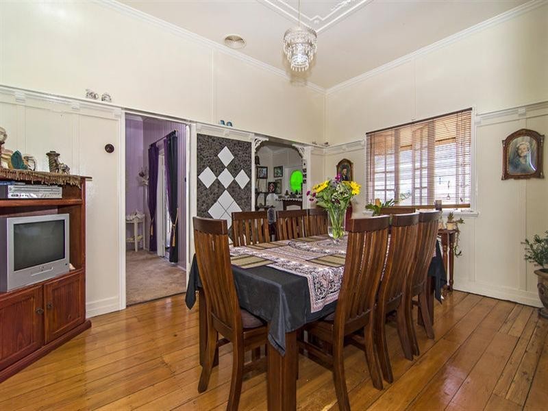 111 Jellicoe Street, North Toowoomba QLD 4350