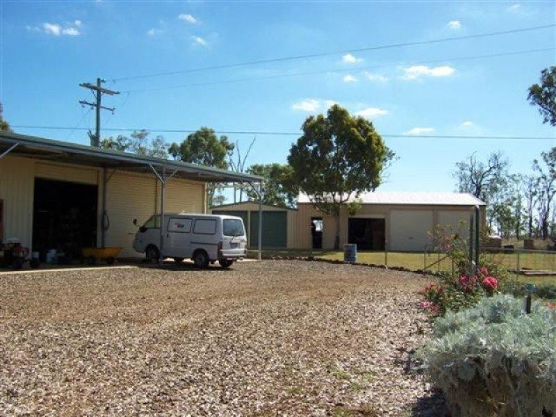 145 Henningsen Road, Oakey QLD 4401