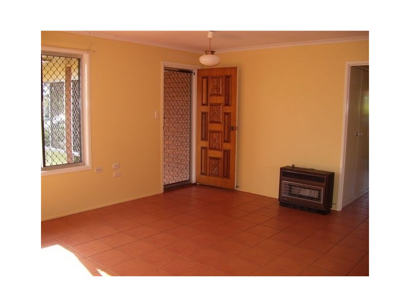 40 Arabian Street, Harristown QLD 4350