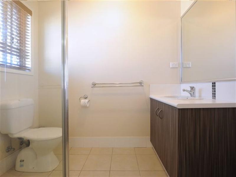 28 Bellara Street, Harristown QLD 4350